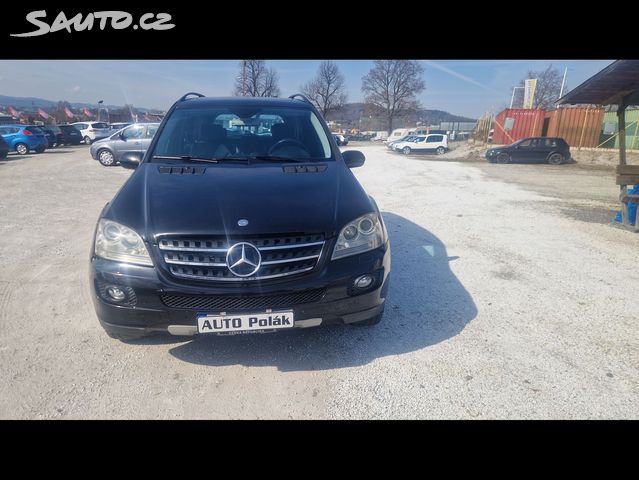 Mercedes Třída M